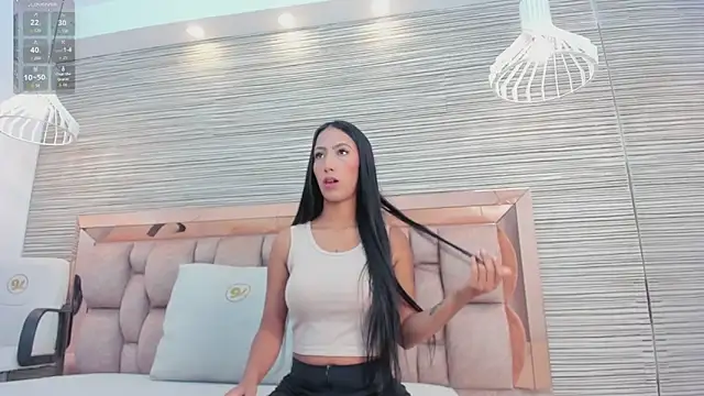 kathia dumons online show from December 2025 11:26:02 AM