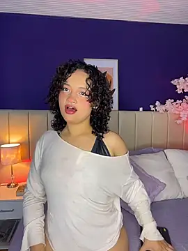 Snapshot of _sarahRose chatting on February 2026 04:27:01 AM sarahRose online show from February 2026 04:27:01 AM