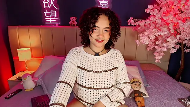 Snapshot of _sarahRose chatting on February 2026 04:07:01 AM sarahRose online show from February 2026 04:07:01 AM