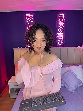 Snapshot of _sarahRose chatting on February 2026 06:26:01 AM sarahRose online show from February 2026 06:26:01 AM