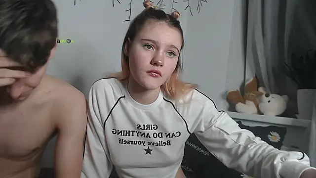 cute couple69 online show from November 2025 12:16:02 AM