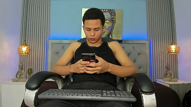 Liams18 online show from May 2026 03:46:01 AM