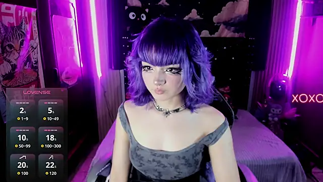 ravencollen online show from April 2026 08:31:01 PM