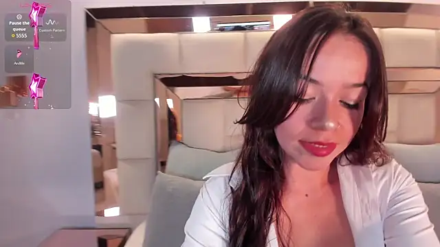 Snapshot of danielamonet chatting on March 2026 05:23:02 PM danielamonet online show from March 2026 05:23:02 PM