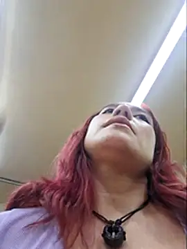 Eveelyn25xx online show from November 2025 02:11:02 AM