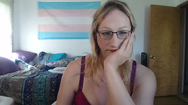 Snapshot of Savanah_Banana_ chatting on June 2026 08:14:02 PM Savanah Banana online show from June 2026 08:14:02 PM