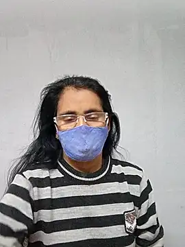 Snapshot of sanjana077 chatting on February 2026 01:31:02 AM sanjana077 online show from February 2026 01:31:02 AM