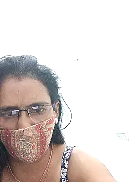 sanjana077 online show from March 2026 03:53:01 PM