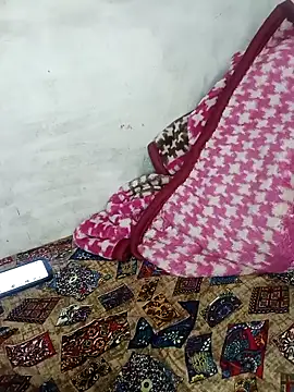 V HOT CUTE online show from December 2025 04:57:02 PM