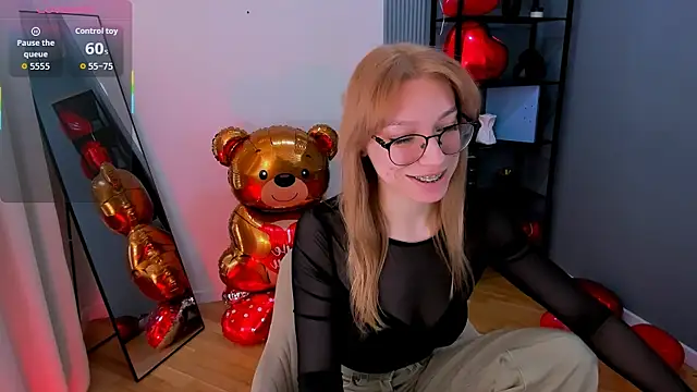 Snapshot of CindyMoriLove chatting on February 2026 06:08:01 AM CindyMoriLove online show from February 2026 06:08:01 AM