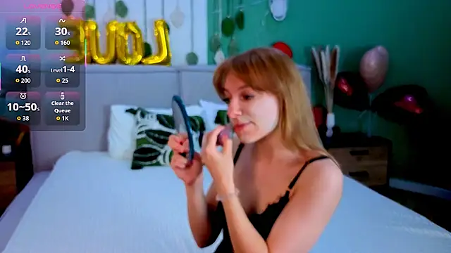 Snapshot of CindyMoriLove chatting on February 2026 05:37:02 AM CindyMoriLove online show from February 2026 05:37:02 AM