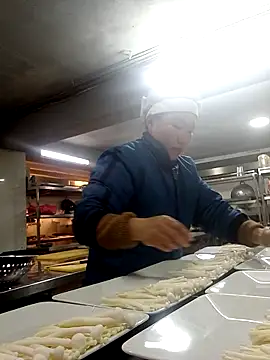 Snapshot of Helen_kelly chatting on December 2025 07:25:01 AM Helen kelly online show from December 2025 07:25:01 AM