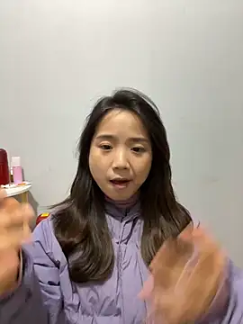 Hmm 0303 online show from December 2025 02:48:01 PM