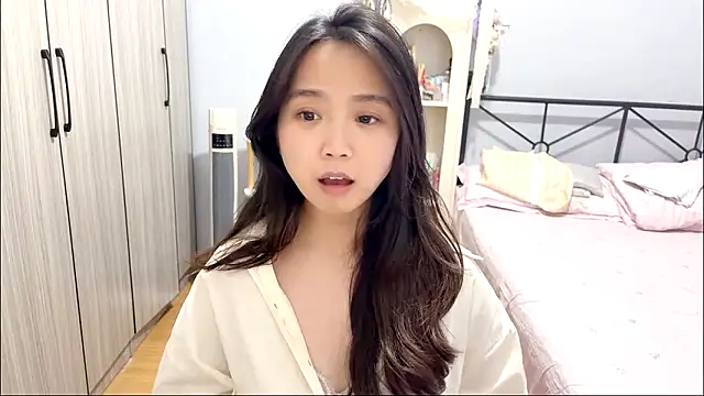 Hmm 0303 online show from March 2026 04:34:02 PM