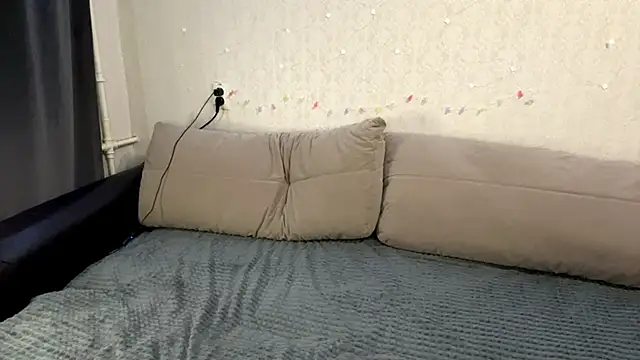 doublemuse online show from November 2025 05:13:01 PM