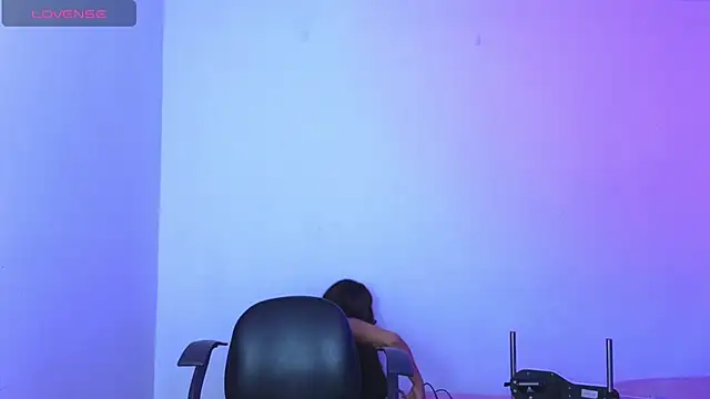 lau rl online show from November 2025 03:17:01 AM