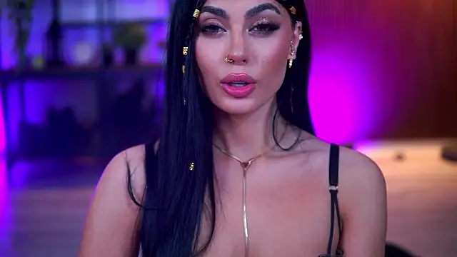 RavennaDArcy online show from February 2026 07:42:02 PM