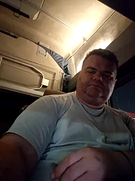 Grase44 online show from December 2025 06:56:02 PM