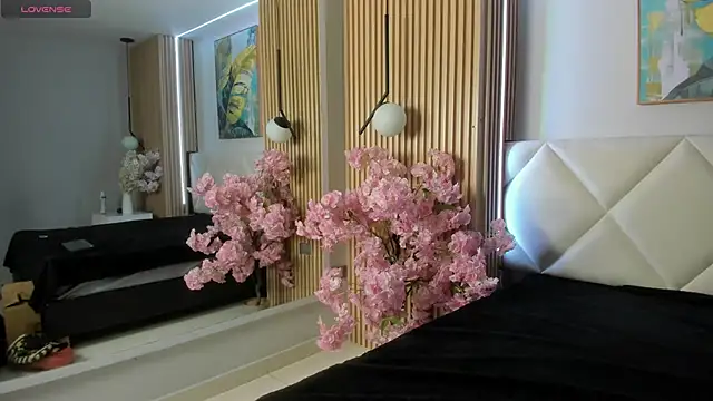 Snapshot of karo_linee1 chatting on February 2026 12:04:02 PM karo linee1 online show from February 2026 12:04:02 PM