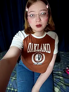 Snapshot of Michi_sauria1 chatting on December 2025 07:25:02 AM Michi sauria1 online show from December 2025 07:25:02 AM