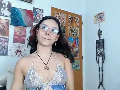 kiaralenon online show from November 2025 11:27:02 PM