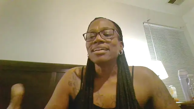 SweetParadise00 online show from November 2025 03:18:02 AM