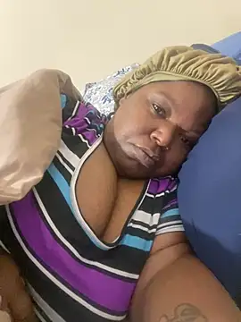 Snapshot of Babygir85 chatting on February 2026 05:23:01 AM Babygir85 online show from February 2026 05:23:01 AM