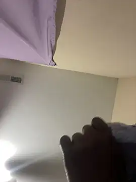 Snapshot of Babygir85 chatting on February 2026 05:37:01 AM Babygir85 online show from February 2026 05:37:01 AM