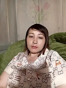 Missa-kute20 online show from March 2026 01:37:01 PM