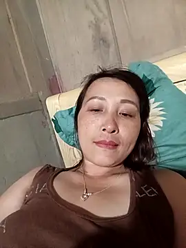 Missa-kute20 online show from April 2026 03:29:01 PM