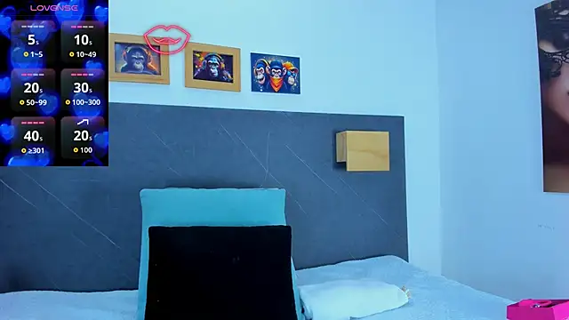 Andhrea Vale online show from April 2026 12:21:01 PM