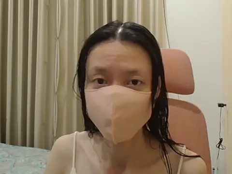 Lil-Cherries online show from March 2026 12:34:01 PM