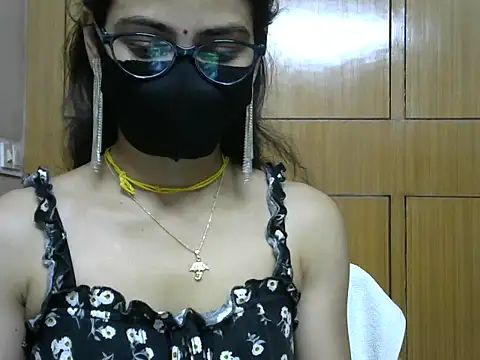 Fairy Pie online show from March 2026 06:58:02 PM