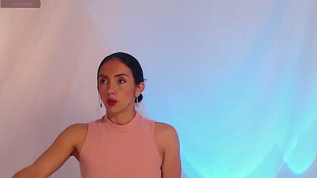 Belladonna lips online show from February 2026 11:01:02 PM