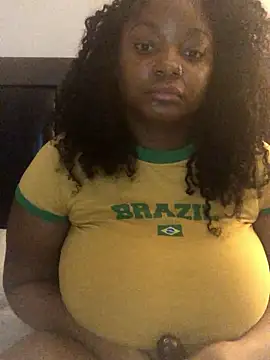 Fxncymuse online show from January 2026 07:06:02 PM