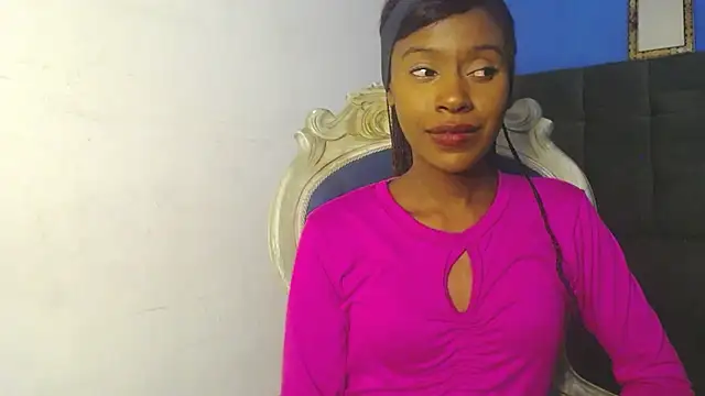 Snapshot of Aliis_Love chatting on November 2025 12:57:02 AM Aliis Love online show from November 2025 12:57:02 AM