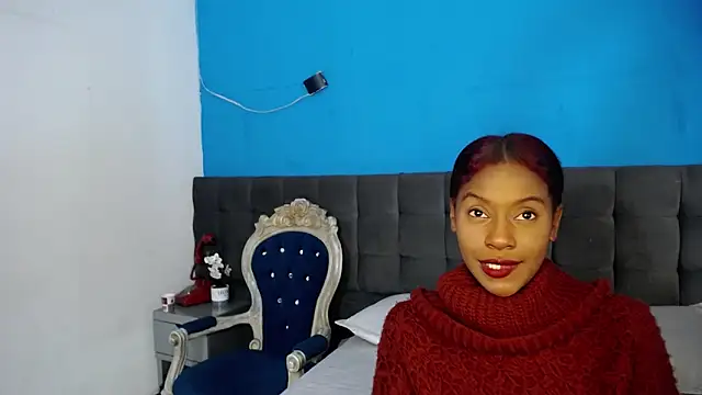 Snapshot of Aliis_Love chatting on December 2025 08:29:01 PM Aliis Love online show from December 2025 08:29:01 PM