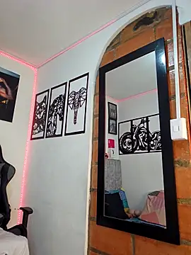 MIKE KILIANjs online show from December 2025 02:23:02 PM