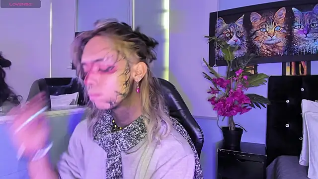 luxiel  online show from November 2025 09:30:02 PM