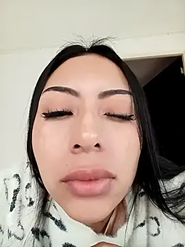 Scarlett Greys online show from November 2025 05:00:01 PM