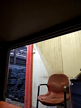 Snapshot of Pinosce6 chatting on November 2025 10:03:02 AM Pinosce6 online show from November 2025 10:03:02 AM