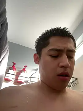 juiceloof online show from January 2026 11:19:01 PM