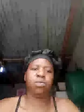 Snapshot of CUTE_V_123 chatting on November 2025 07:13:02 AM CUTE V 123 online show from November 2025 07:13:02 AM