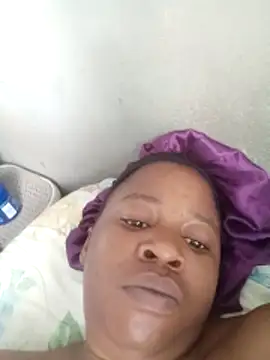 Snapshot of CUTE_V_123 chatting on November 2025 06:02:01 AM CUTE V 123 online show from November 2025 06:02:01 AM