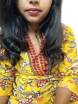 Sexy Divya   online show from December 2025 05:59:01 AM