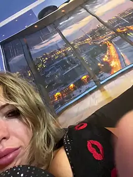 liongirl69 online show from November 2025 07:36:02 PM