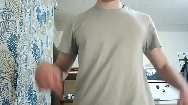 Yminoske online show from December 2025 11:48:01 AM