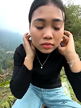 Lynly k2 online show from February 2026 05:36:01 AM