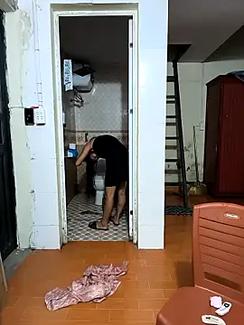 Snapshot of Lynly_k2 chatting on March 2026 01:17:01 PM Lynly k2 online show from March 2026 01:17:01 PM