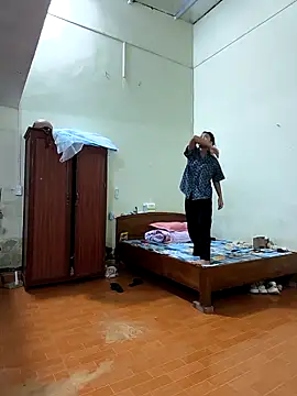 Snapshot of Lynly_k2 chatting on March 2026 01:09:02 AM Lynly k2 online show from March 2026 01:09:02 AM